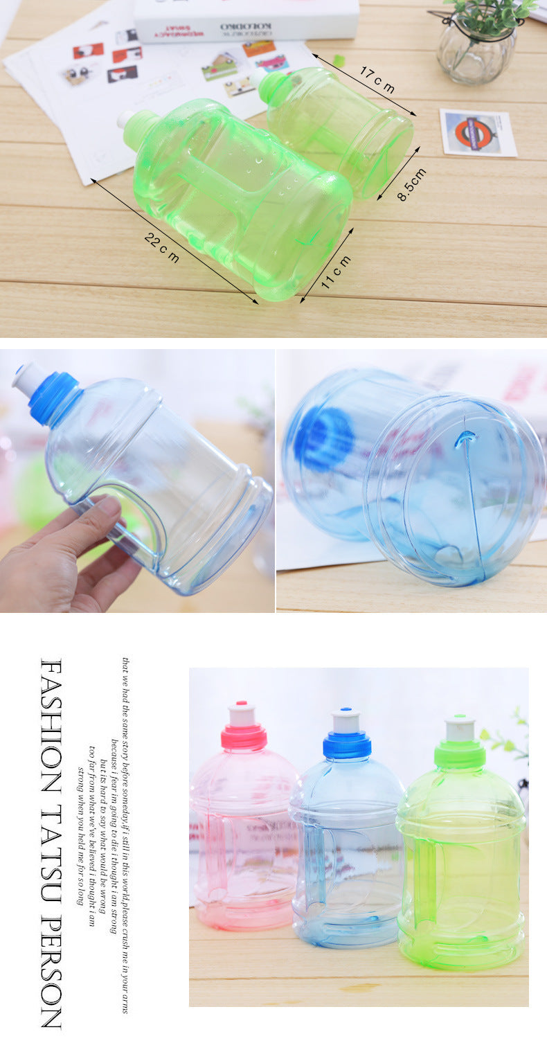 Bouteille en plastique pour sport