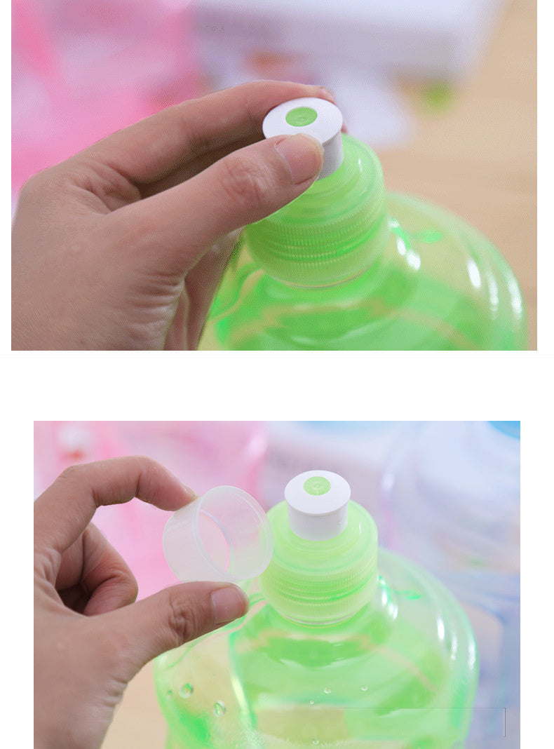 Bouteille en plastique pour sport
